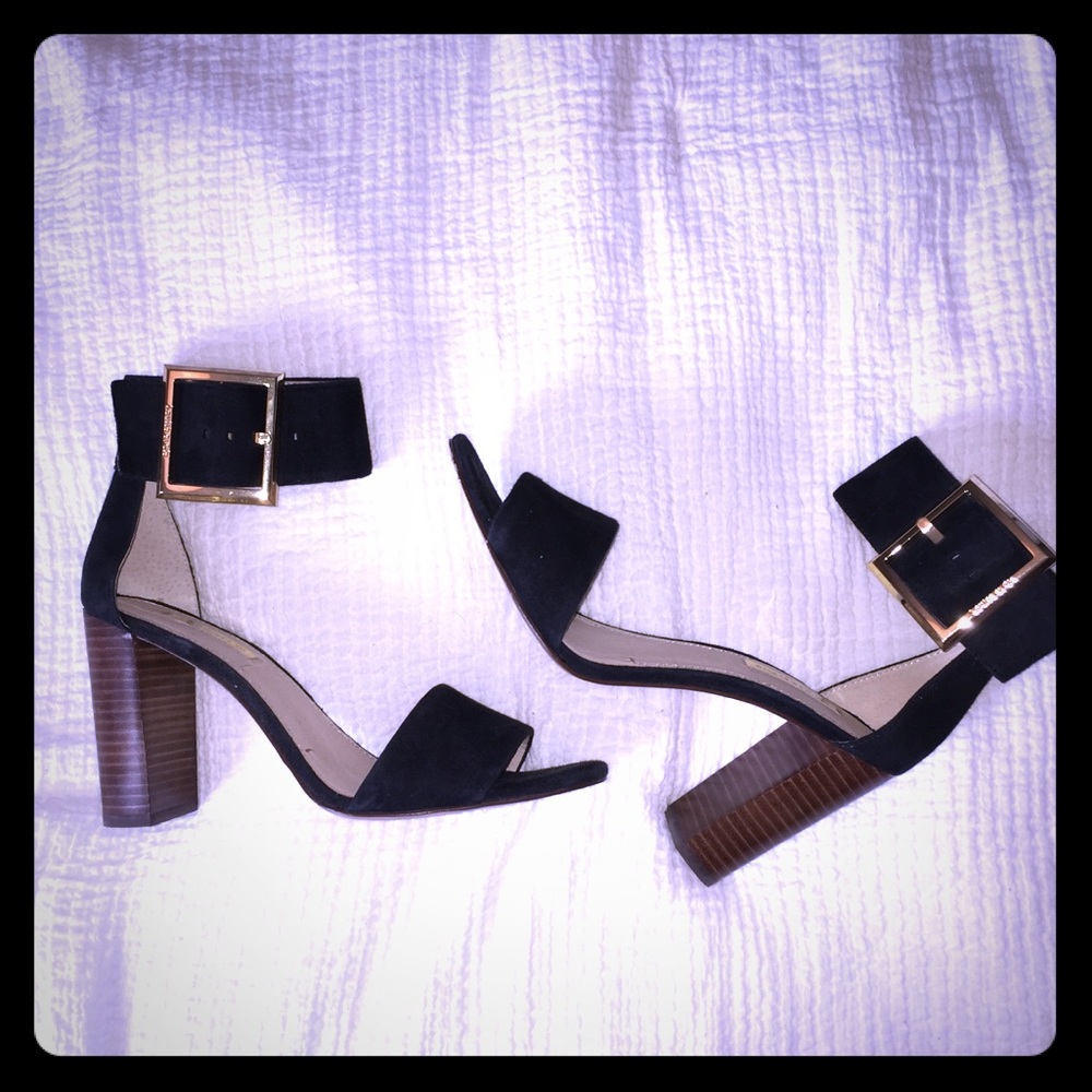 Black suede Louise et Cie heels, 8, 38